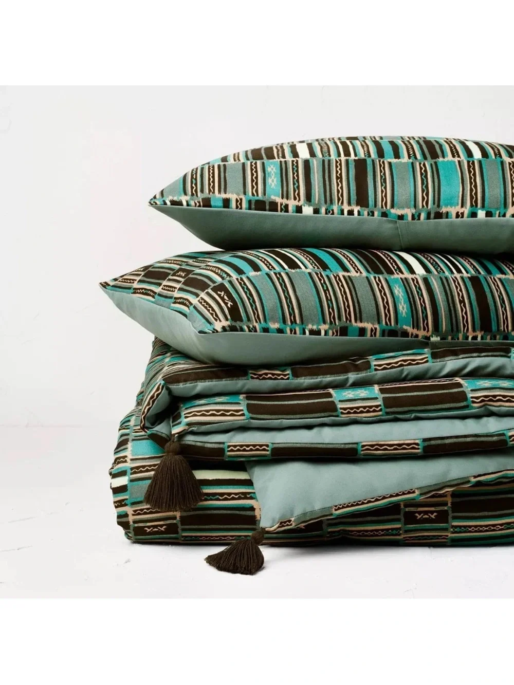 Opalhouse Jungalow F/Q Comforter and 2 Shams Set, Sun in the Water Print